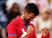 开云体育登录-欧洲运动员豪取金牌，霸气十足