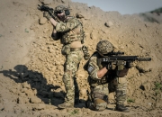 开云下载-比利时的双面锋刃，当格列兹曼的锋芒切开雷恩的防线