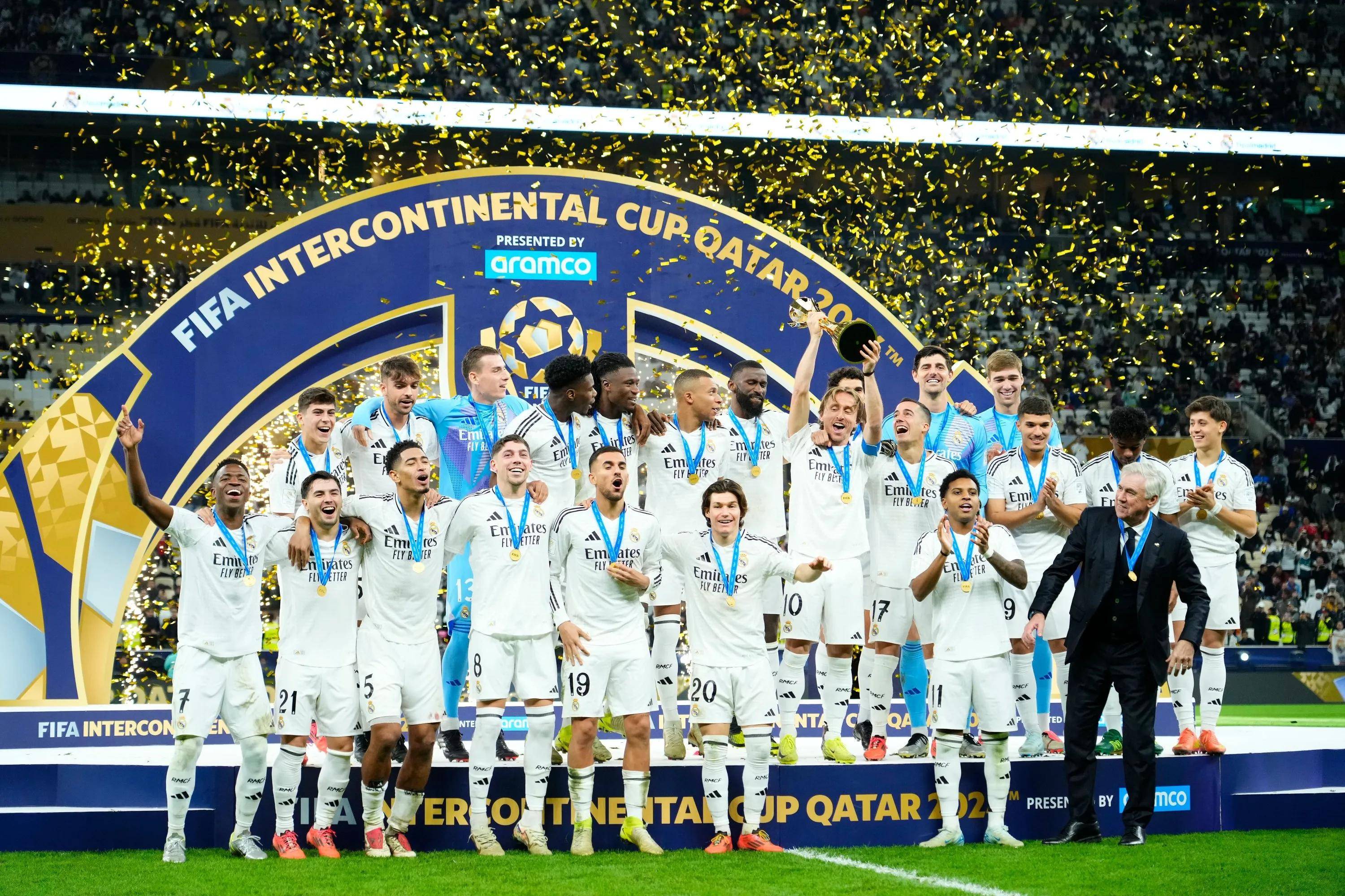 关于皇家马德里战胜塞维利亚，取得连胜的信息