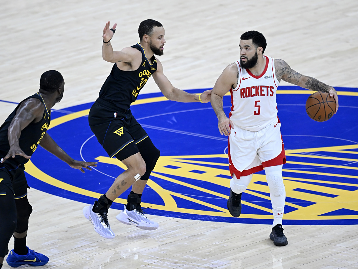 东部半决赛首轮比赛规模空前