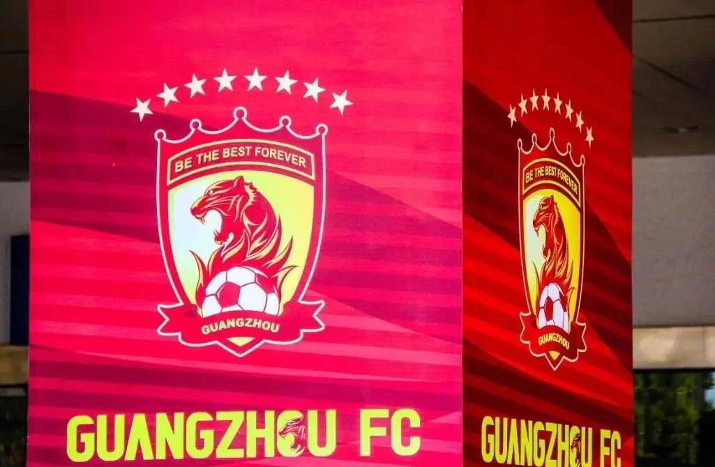 上海申花主场战平广州恒大，保持不败的简单介绍