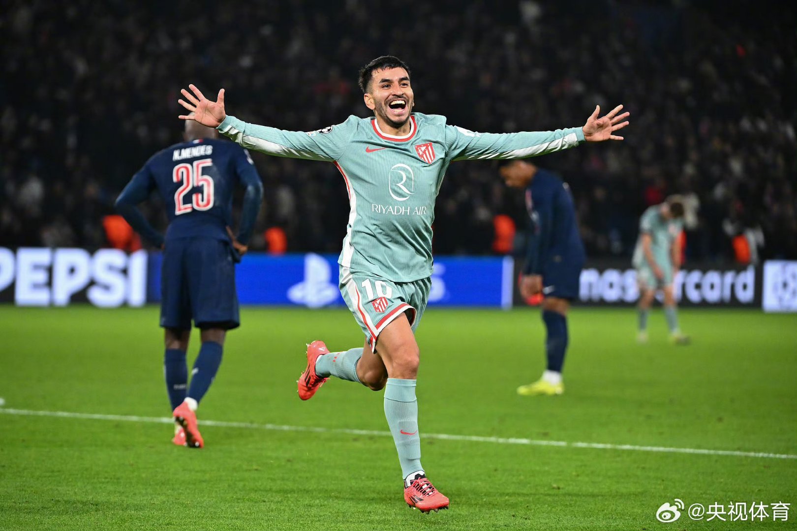 比利时逆转哥伦比亚,阿尔瓦雷斯统治全场 比利时逆转哥伦比亚,阿尔瓦雷斯统治全场