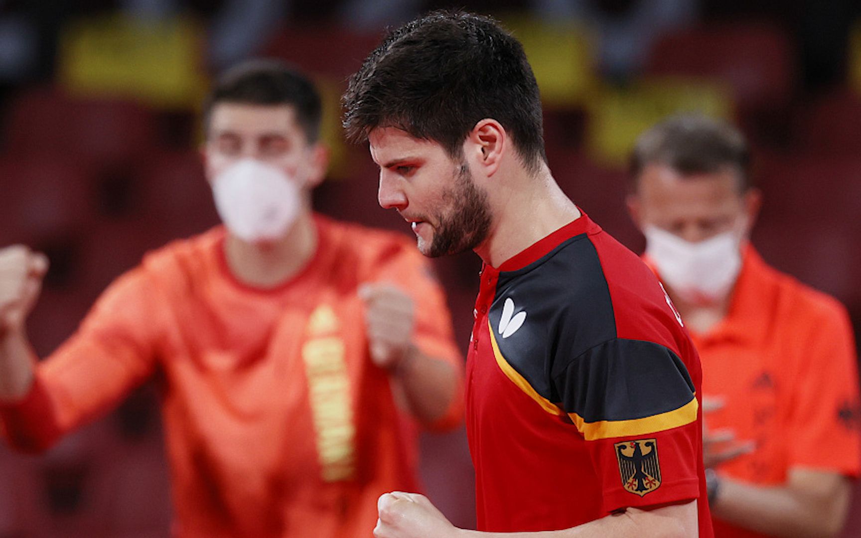 中国队绝杀德国队,奥恰洛夫点燃赛场 中国队绝杀德国队,奥恰洛夫点燃赛场