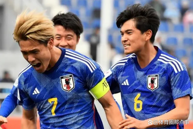 韩国队翻盘日本队，黄鸭组合关键制胜