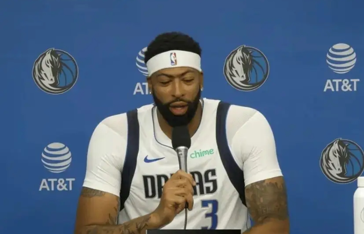 吉林队完胜鹈鹕,浓眉哥扛起全队 吉林队完胜鹈鹕,浓眉哥扛起全队