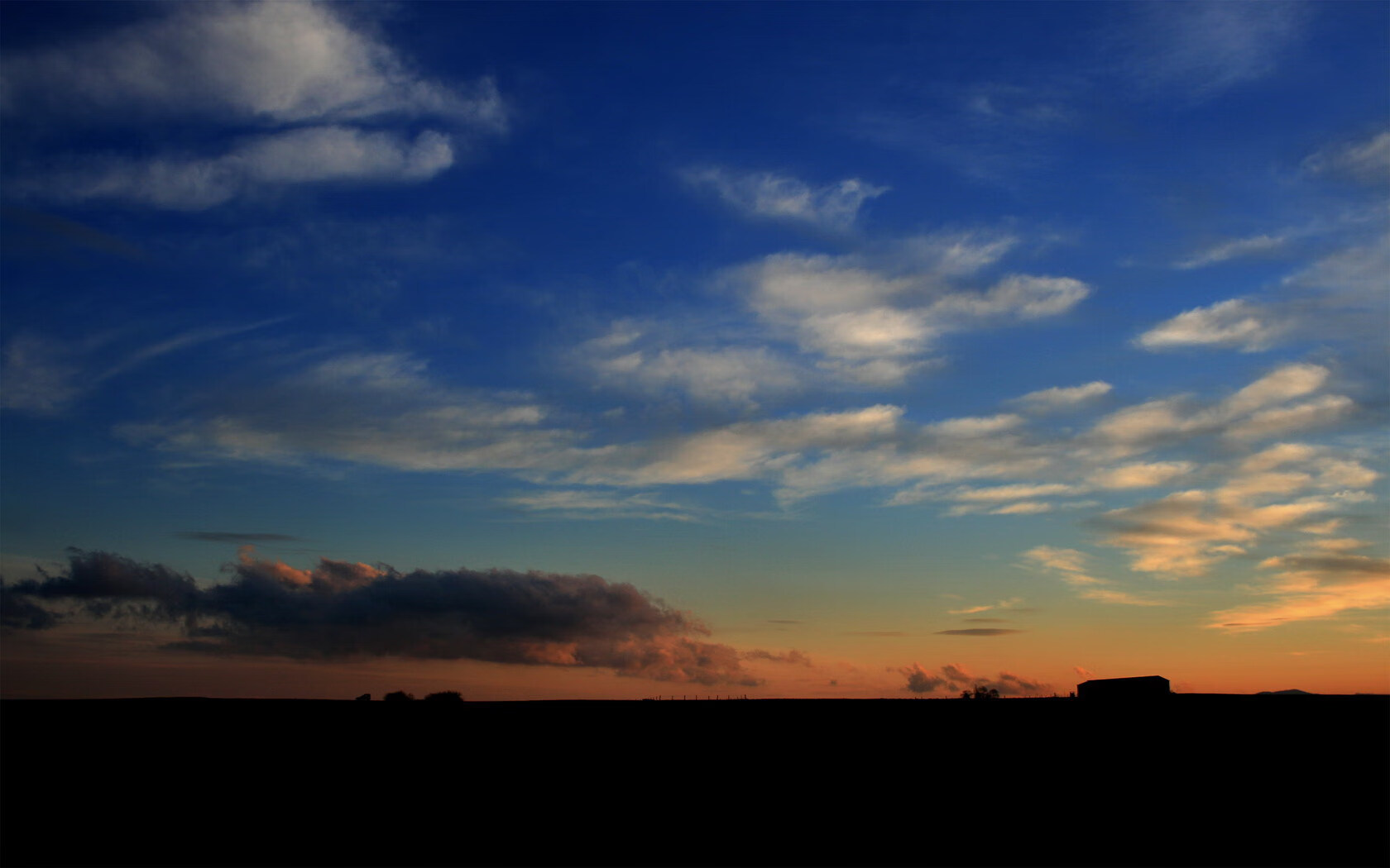 诸神黄昏与黄黑风暴,当卢卡库的雷霆击穿墨西哥的巨人堤坝