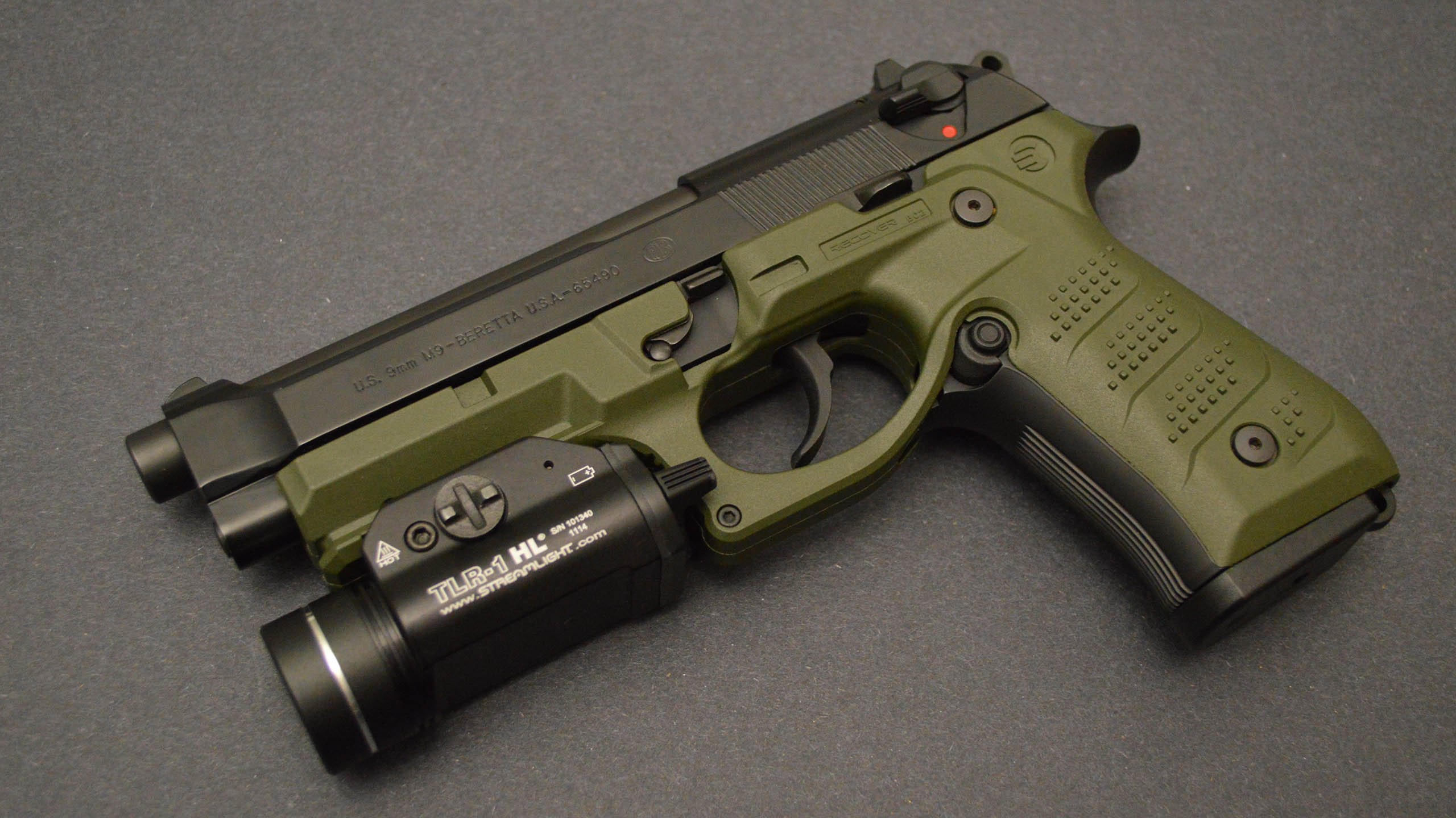 从麦迪逊到马尼拉，切特·霍姆格伦的唯一性之路