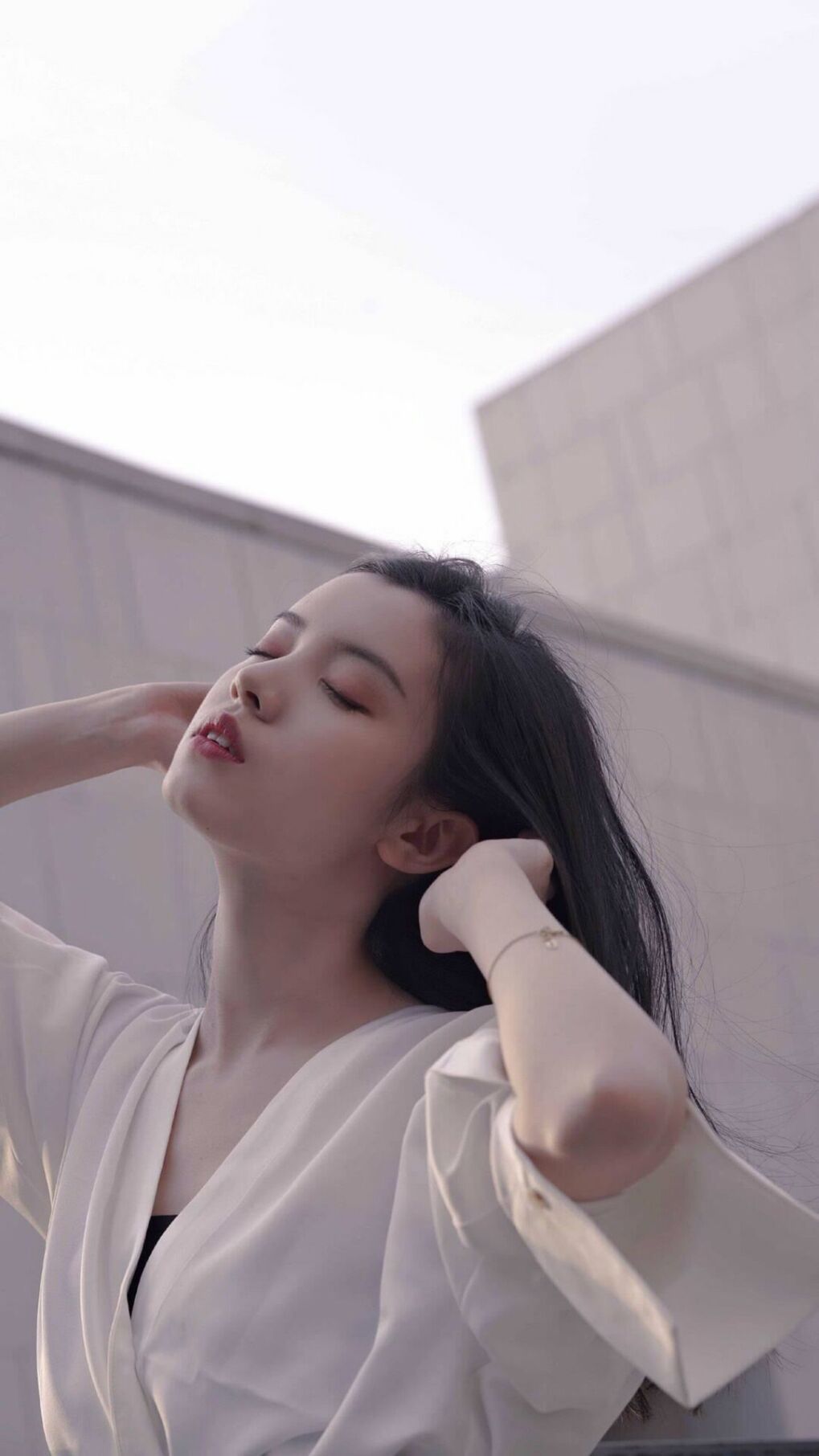 夏洛特永不褪色的雨夜，25年前那个改变东部格局的0.3秒