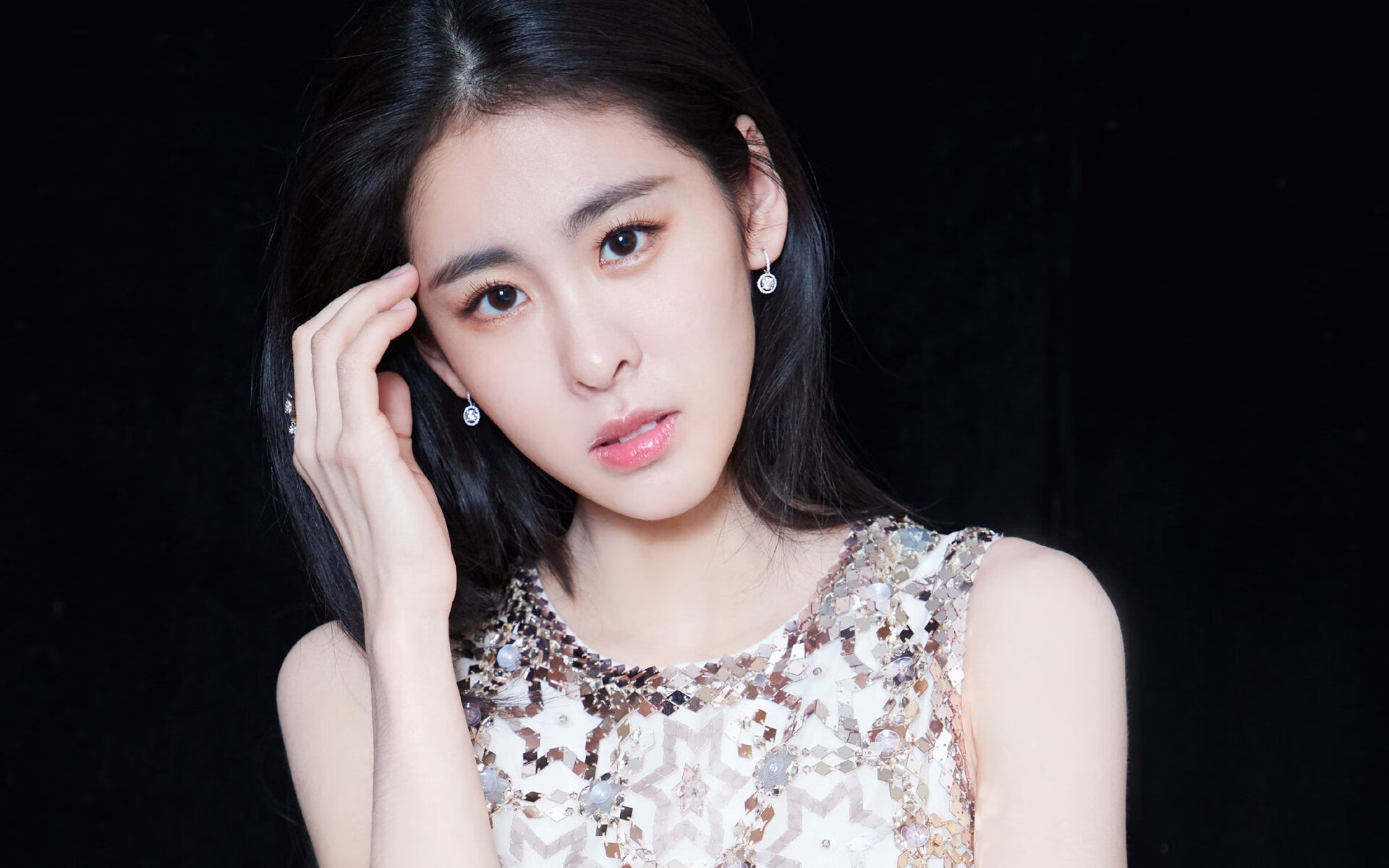 范弗利特风暴席卷球场!开拓者防线在他的狂轰滥炸下彻底崩塌